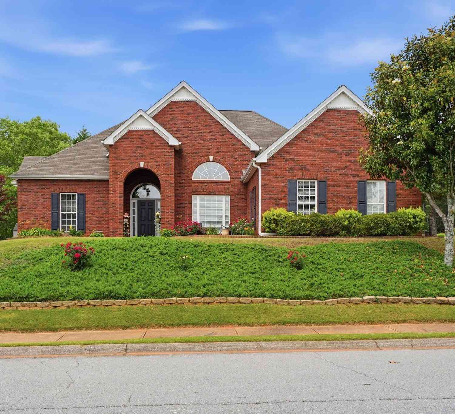 Homes For Sale - 812 N Bay Overlook<br/> Villa Rica, GA 30180