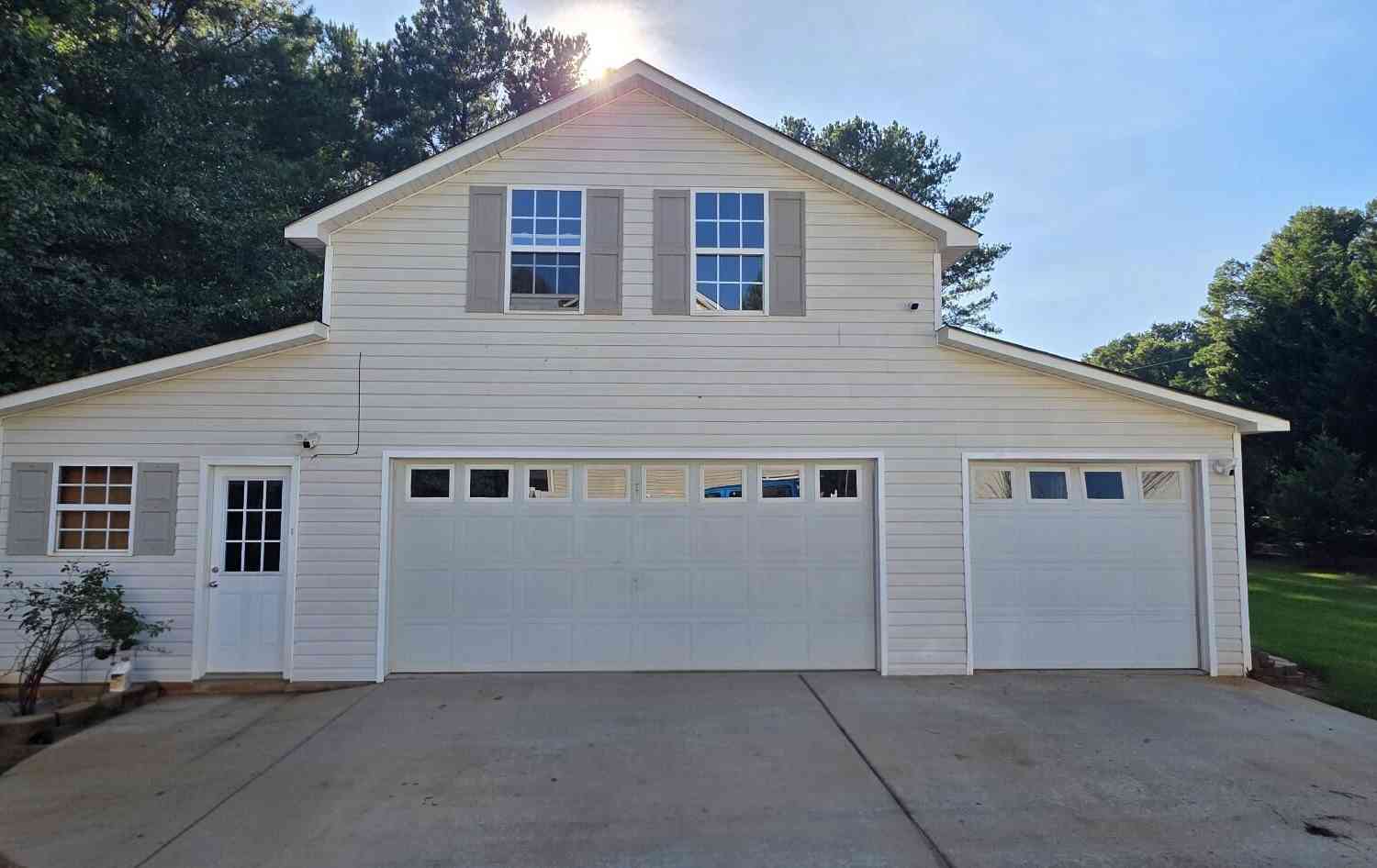 Homes For Sale - 1016 Hamilton Drive<br/> Locust Grove, GA 30248
