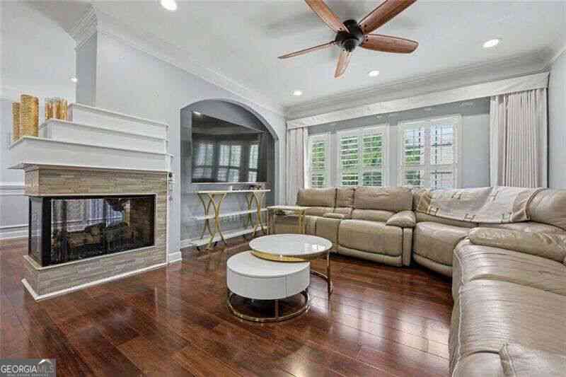 Townhouse For Sale - 1004 Glen Ivy<br/> Marietta, GA 30062