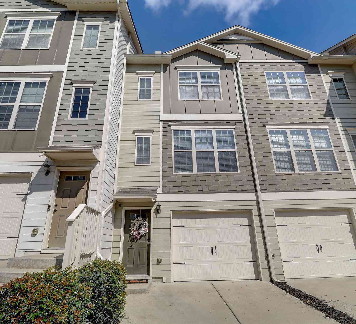Townhouse For Sale - 3030 Liberty Way NW<br/> Atlanta, GA 30318