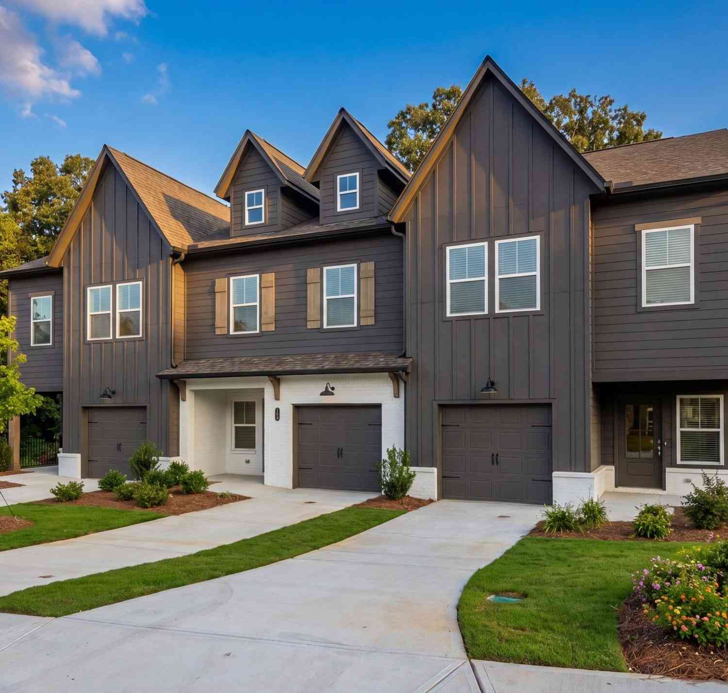 Townhouse For Sale - 74 Fausett Lane<br/> Dawsonville, GA 30534