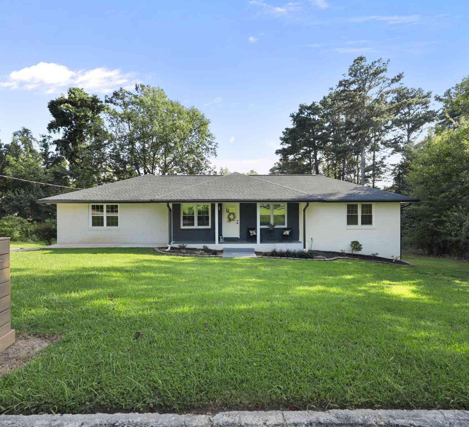 Homes For Sale - 6371 Impala Circle<br/> Clayton County, Morrow, GA 30260