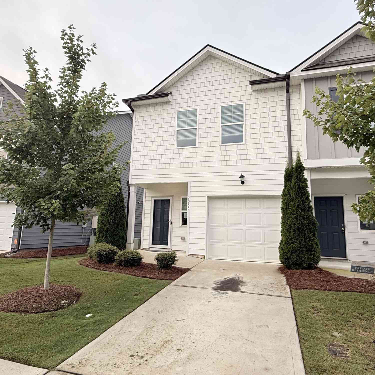 Townhouse For Sale - 7085 Gladstone Circle<br/> Dekalb County, Stonecrest, GA 30038