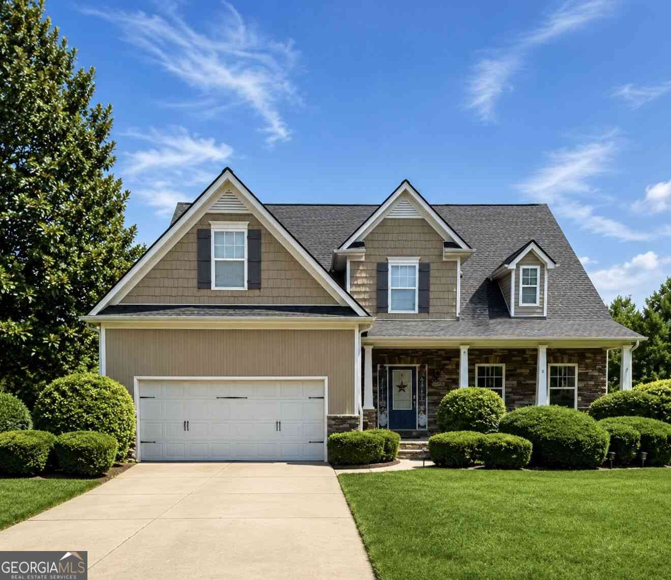 Homes For Sale - 5538 Mulberry Preserve Drive<br/> Flowery Branch, GA 30542