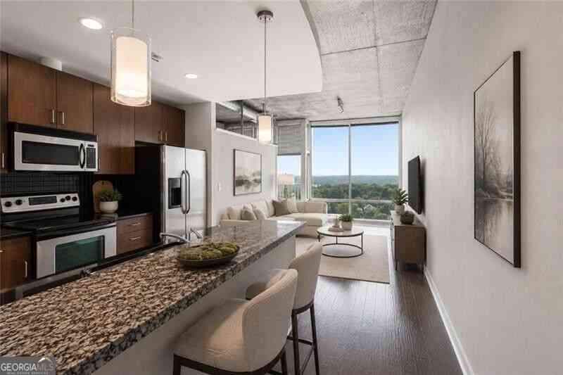 Condo For Sale - 943 Peachtree Street NE #1314<br/> Atlanta, GA 30309