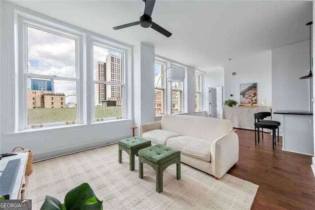 Condo For Sale - 57 Forsyth Street NW #8D<br/> Atlanta, GA 30303