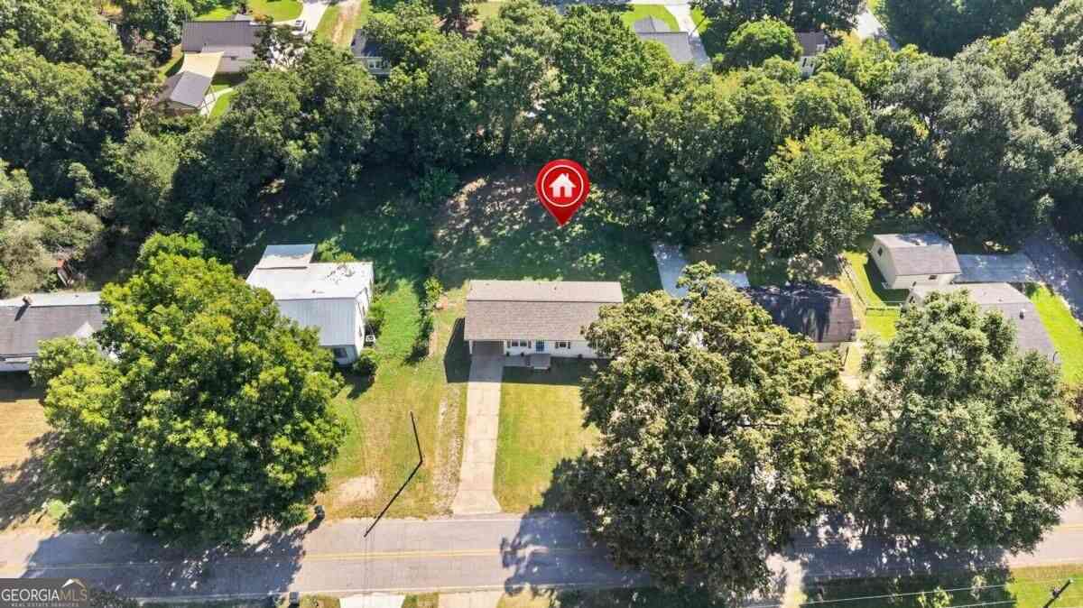 Homes For Sale - 1015 Highland Avenue<br/> Madison, GA 30650