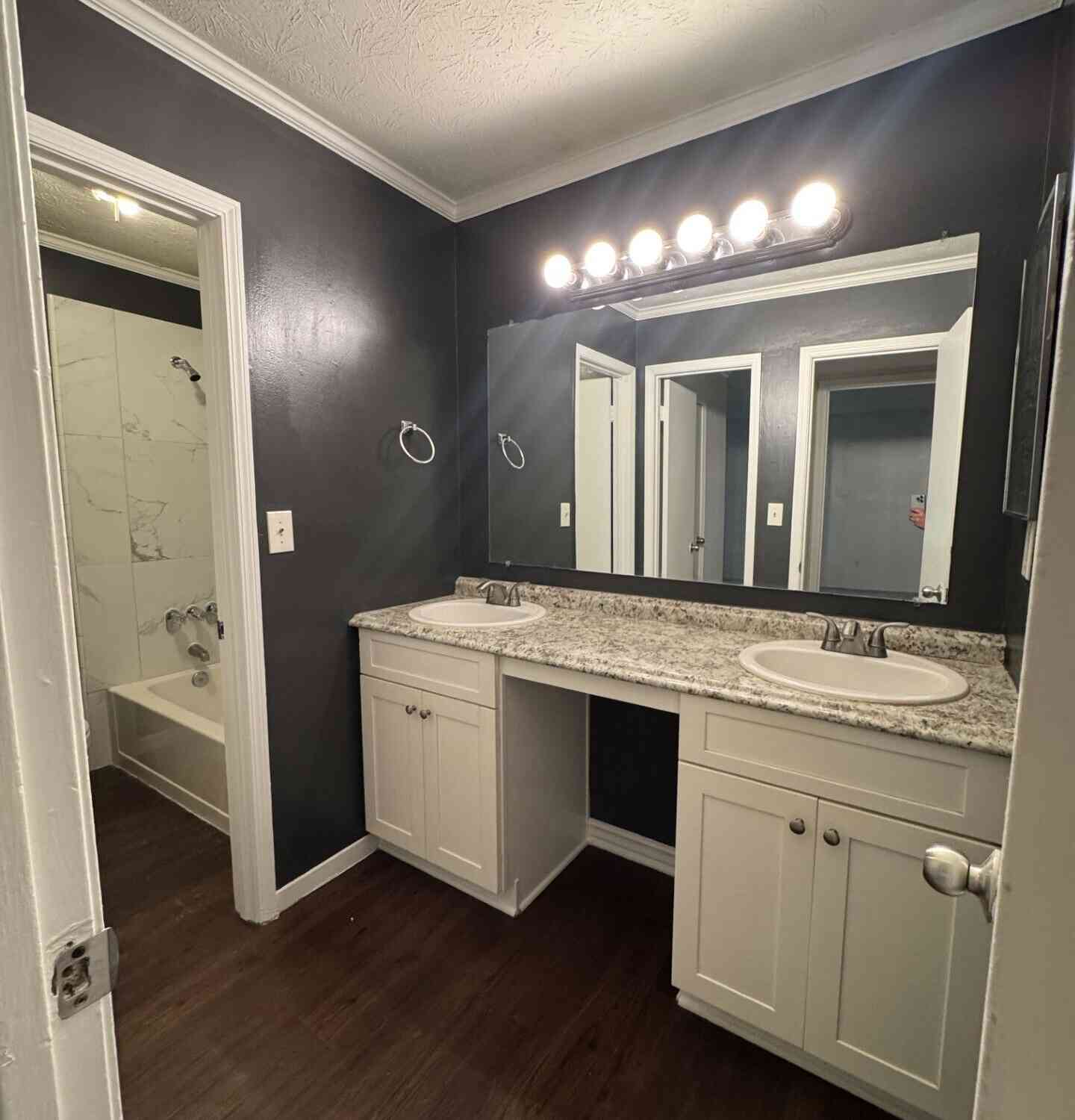 Condo For Sale - 201 Augusta Drive SE<br/> Marietta, GA 30067