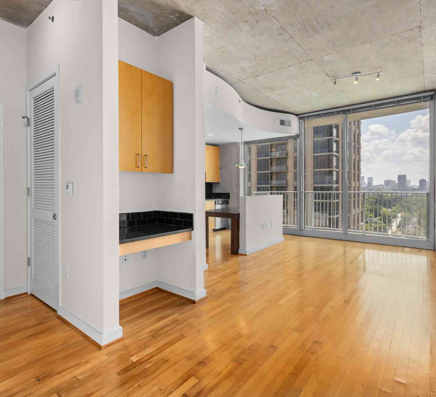 Condo For Sale - 361 17th Street NW #1709<br/> Atlanta, GA 30363