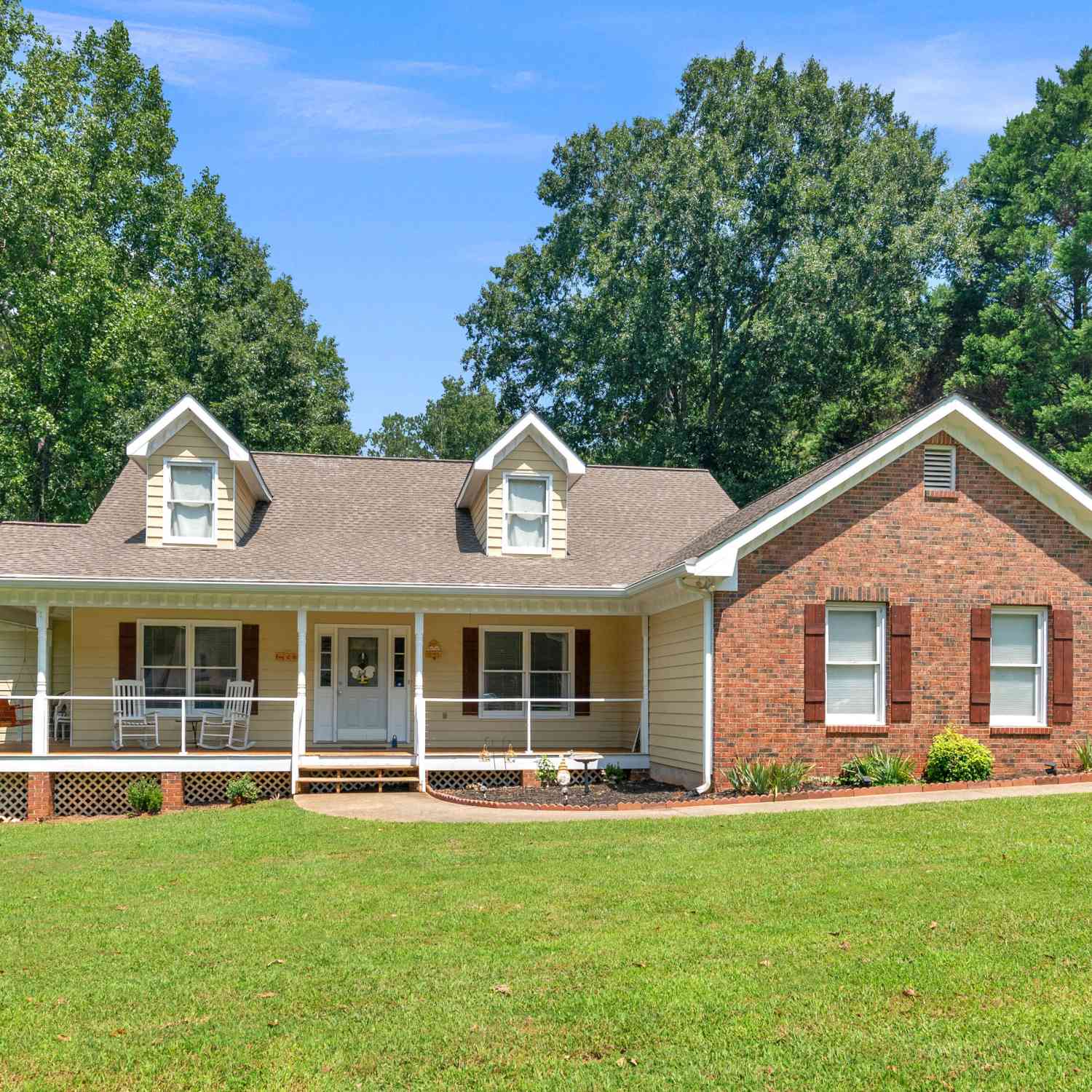 Homes For Sale - 118 Bradford Place<br/> Stockbridge, GA 30281