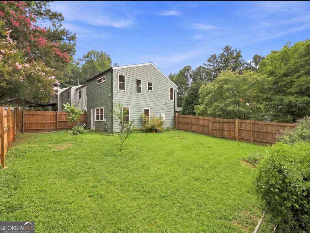 Townhouse For Sale - 4290 Lehaven Circle<br/> Dekalb County, Tucker, GA 30084