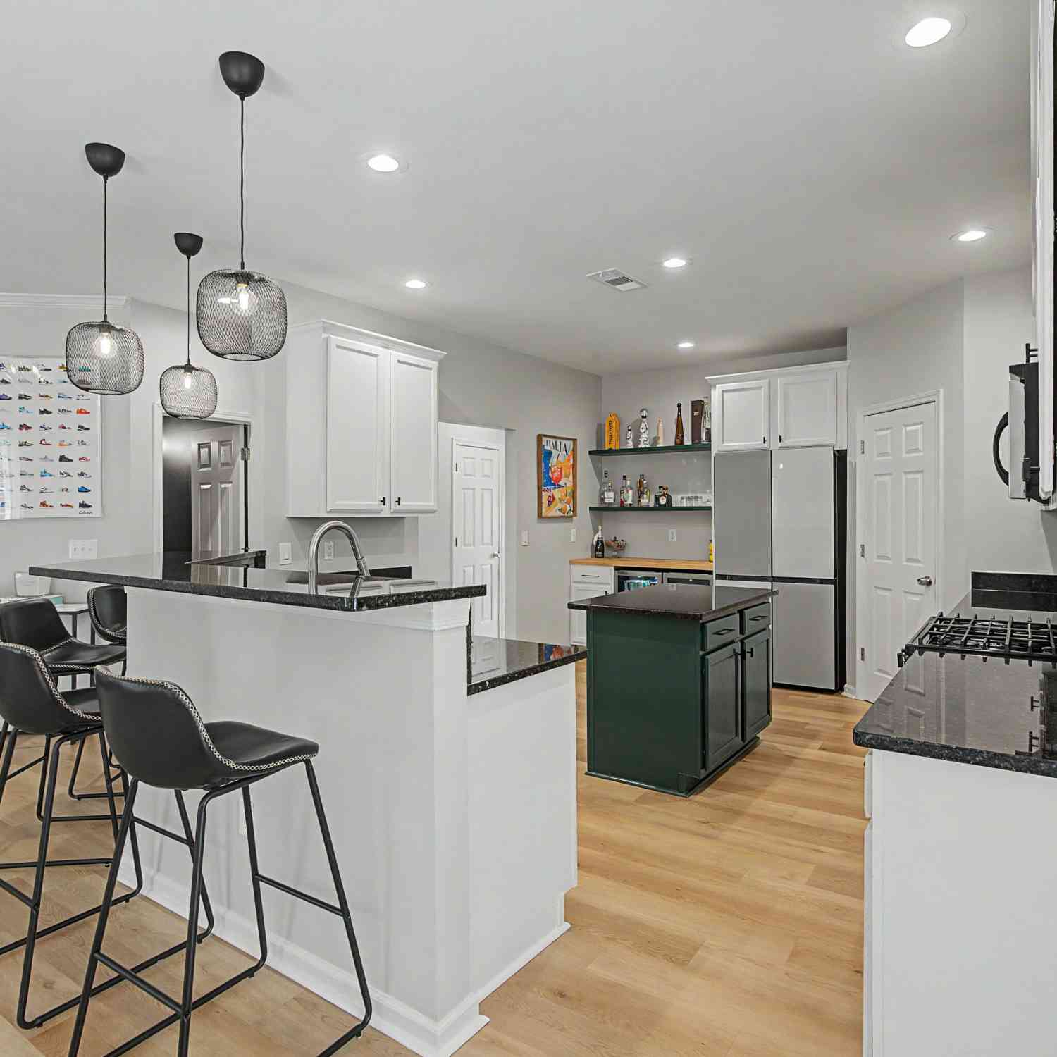 Townhouse For Sale - 4753 Longcourt Drive SE<br/> Atlanta, GA 30339