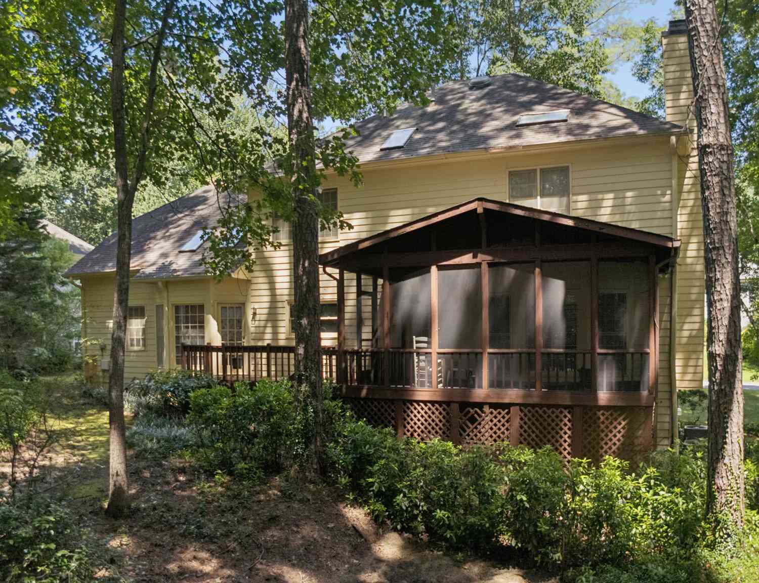 Homes For Sale - 4004 Chelsea Lane<br/> Marietta, GA 30062