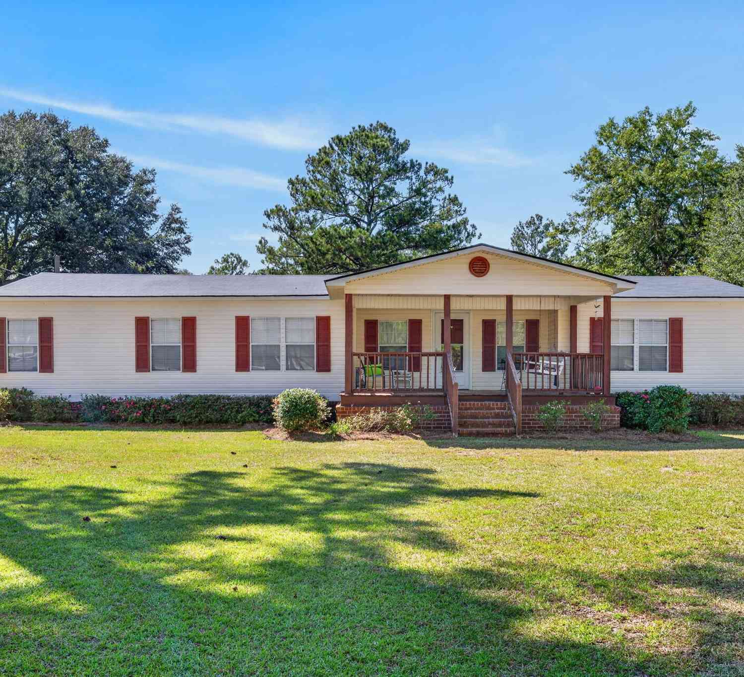Homes For Sale - 1444 Courthouse Road<br/> Guyton, GA 31312
