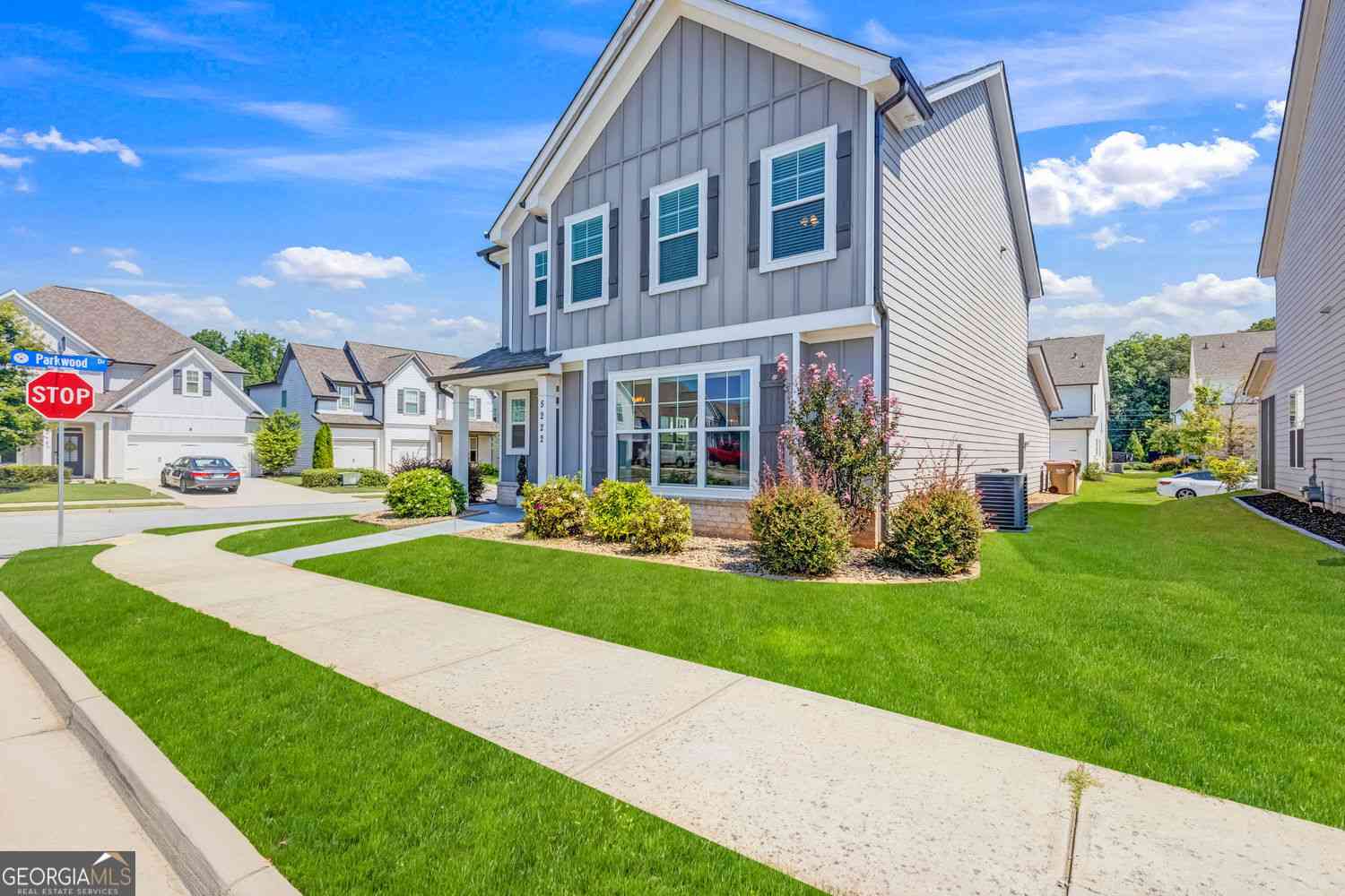 Homes For Sale - 5222 Blake Branch<br/> Flowery Branch, GA 30542