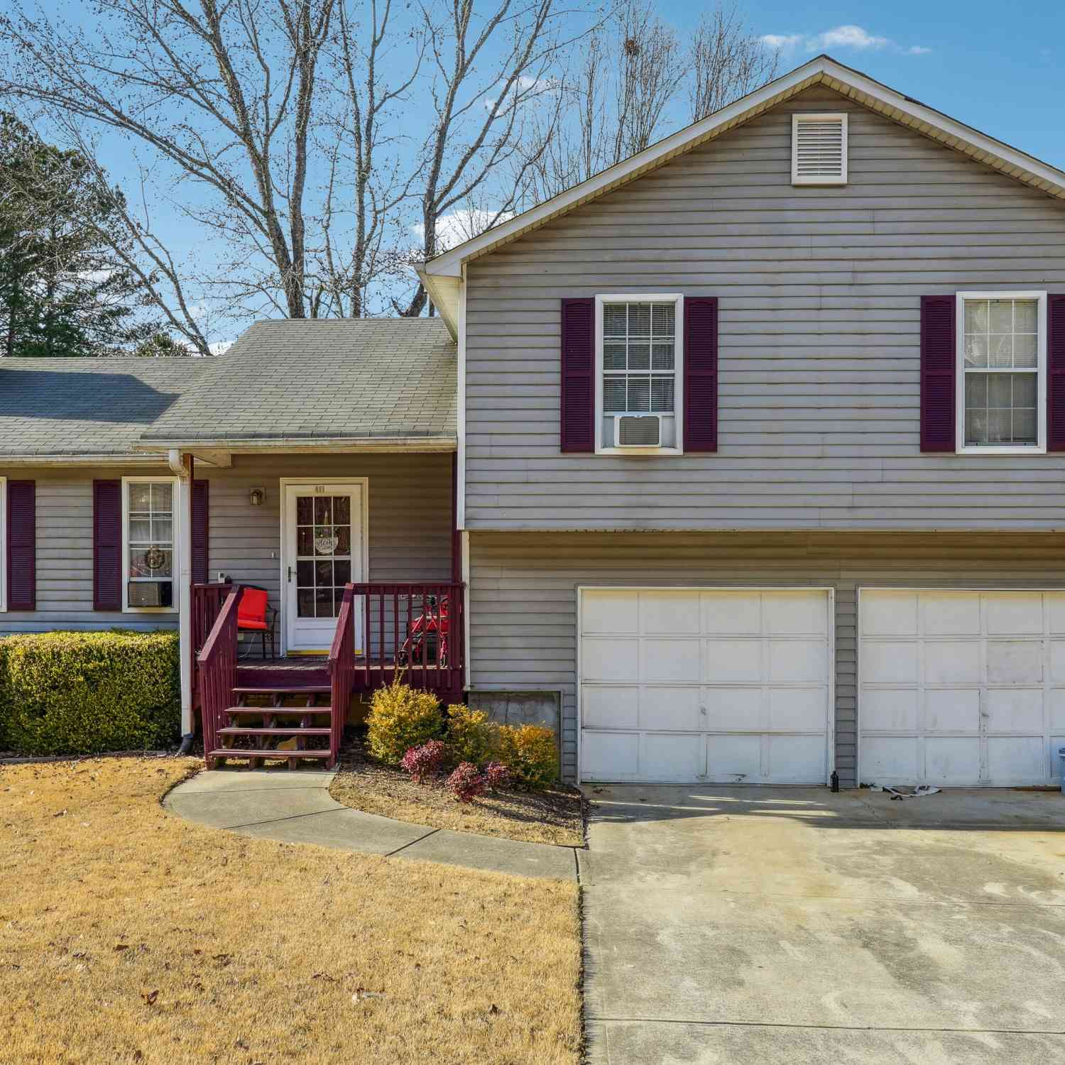 Homes For Sale - 411 Ivy Crest Drive<br/> Dallas, GA 30157
