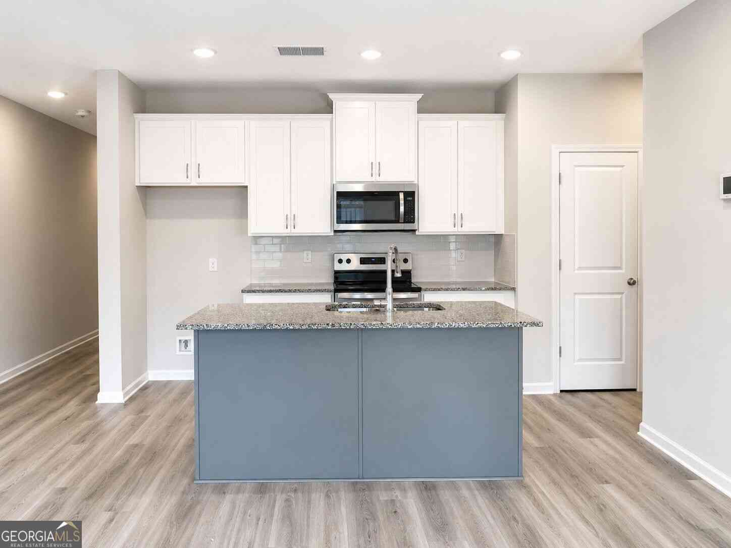 Townhouse For Sale - 6414 Rosetta Drive #47<br/> South Fulton, GA 30331