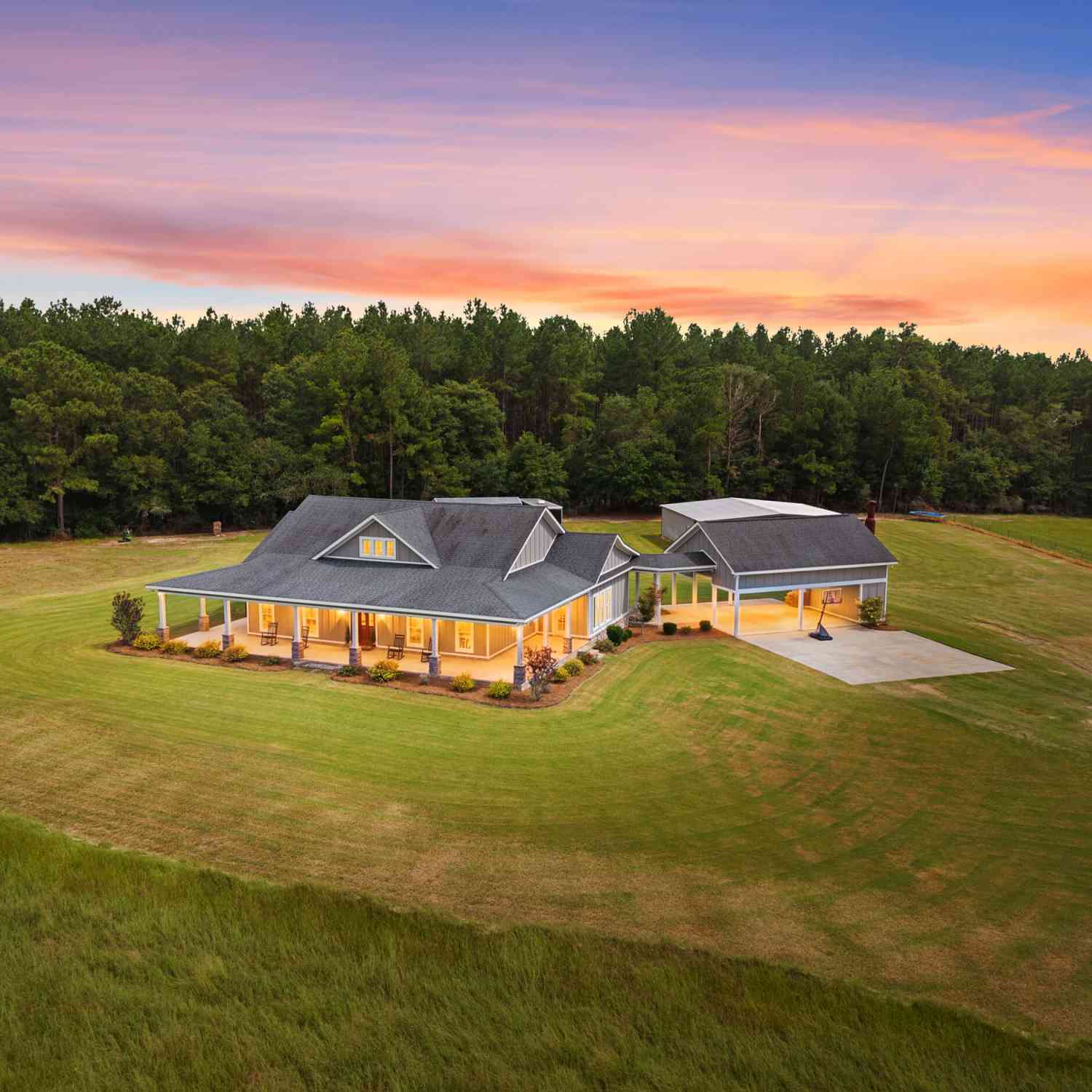 Homes For Sale - 3964 Hwy 17 S<br/> Millen, GA 30442