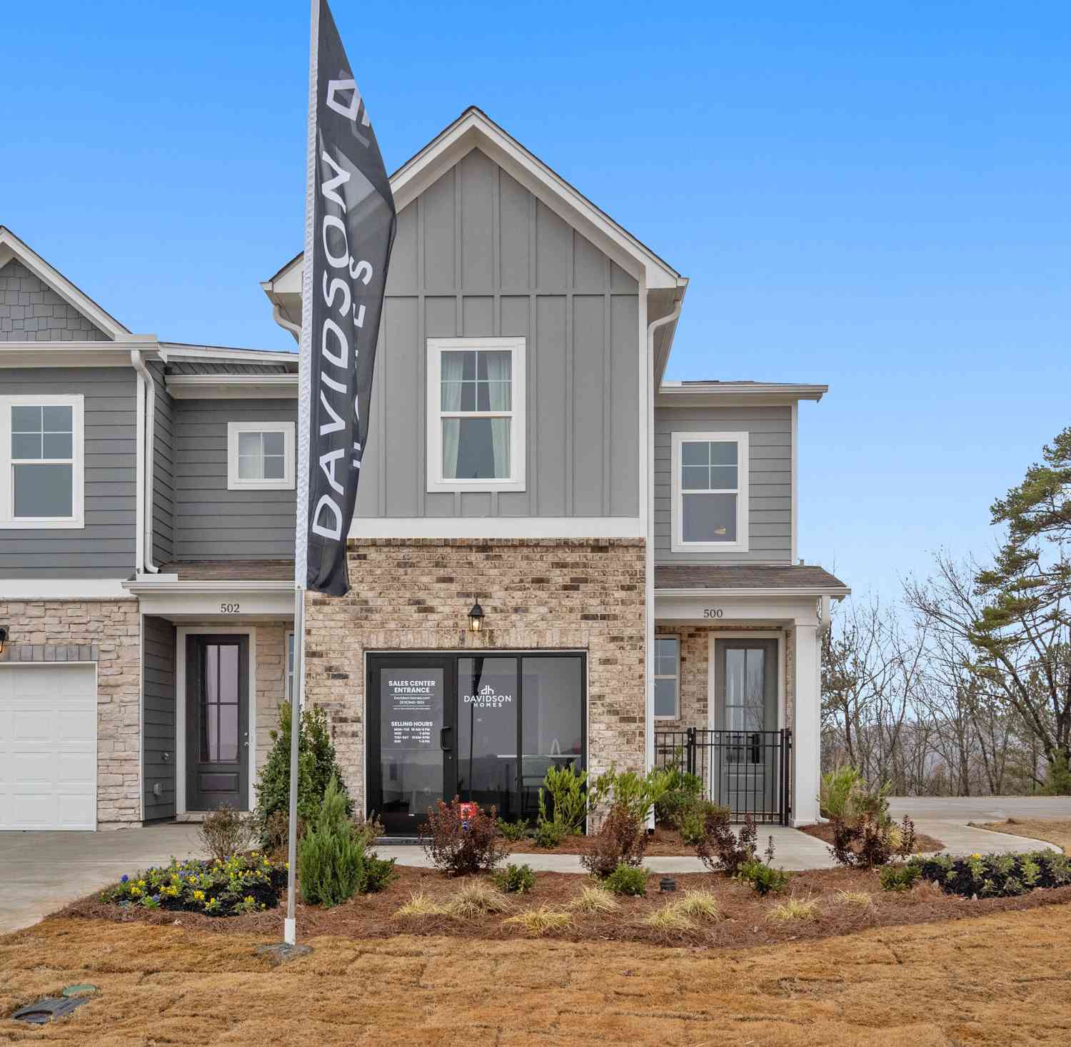 Townhouse For Sale - 532 Crown Ridge Drive<br/> Cartersville, GA 30120