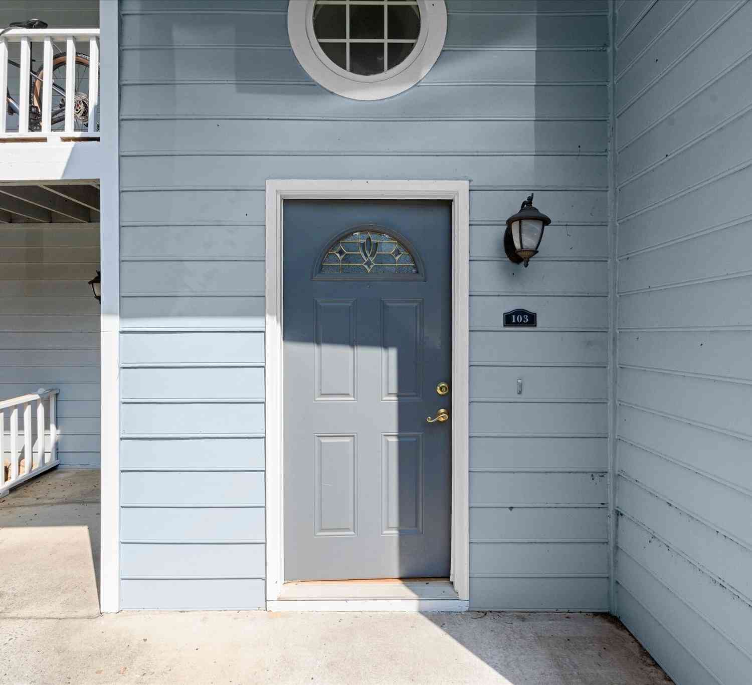 Condo For Sale - 3980 Riverlook Parkway SE #103<br/> Marietta, GA 30067