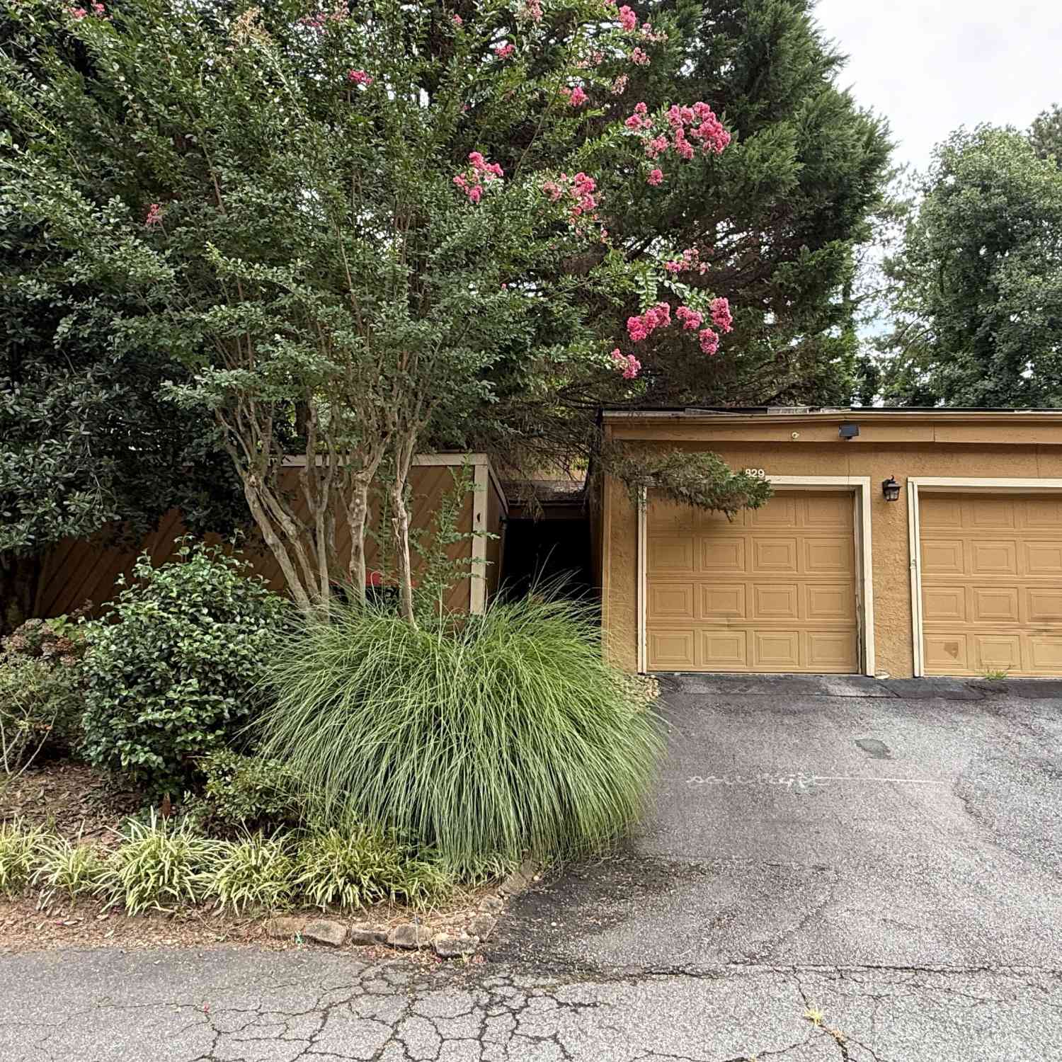 Condo For Sale - 829 Lake Hollow Boulevard SW<br/> Marietta, GA 30064