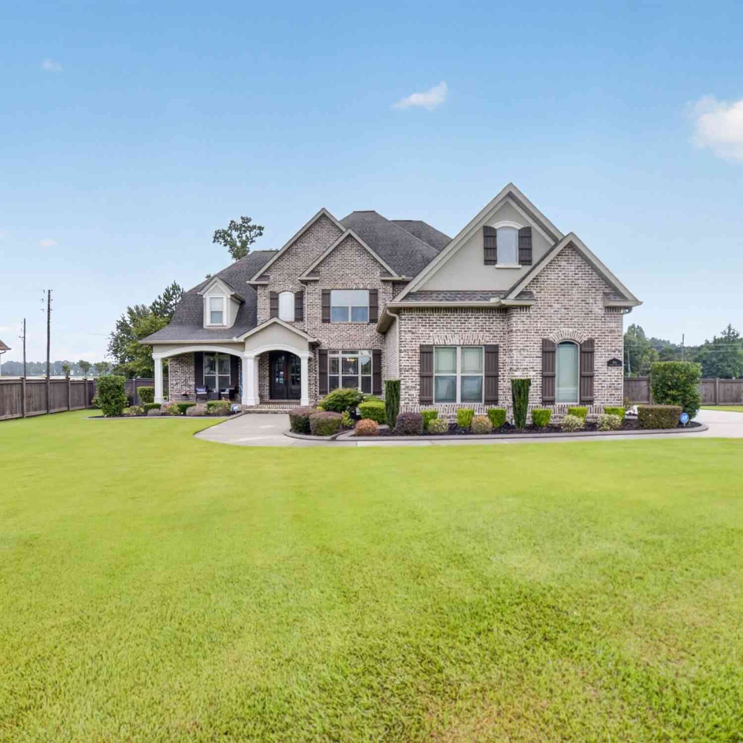 Homes For Sale - 506 Southern Woods Trail<br/> Houston County, Kathleen, GA 31047