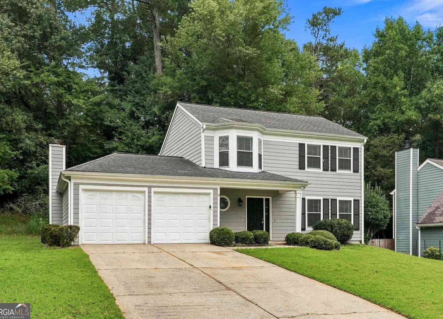 Homes For Sale - 10450 Summer Creek Drive<br/> Johns Creek, GA 30022