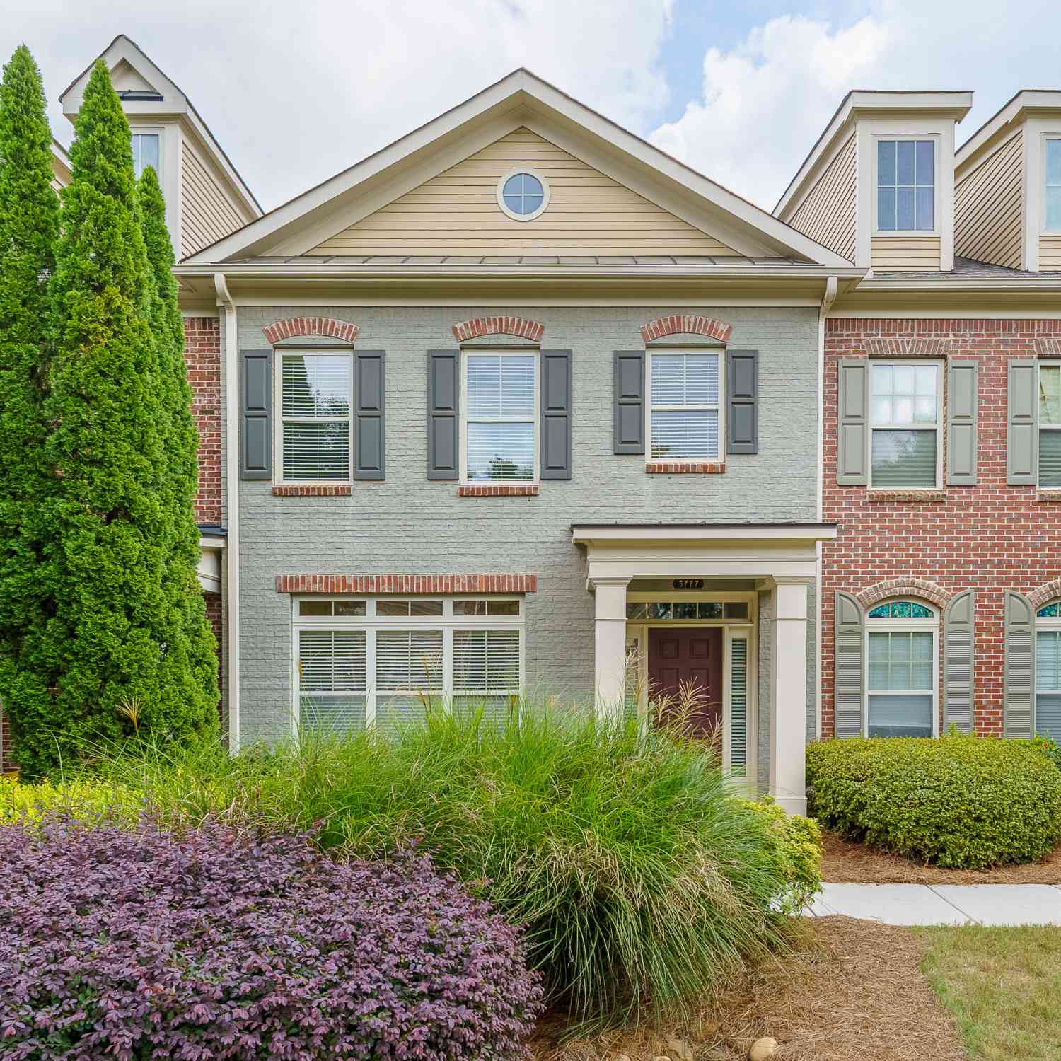 Townhouse For Sale - 3777 Baverton Drive<br/> Gwinnett County, Suwanee, GA 30024