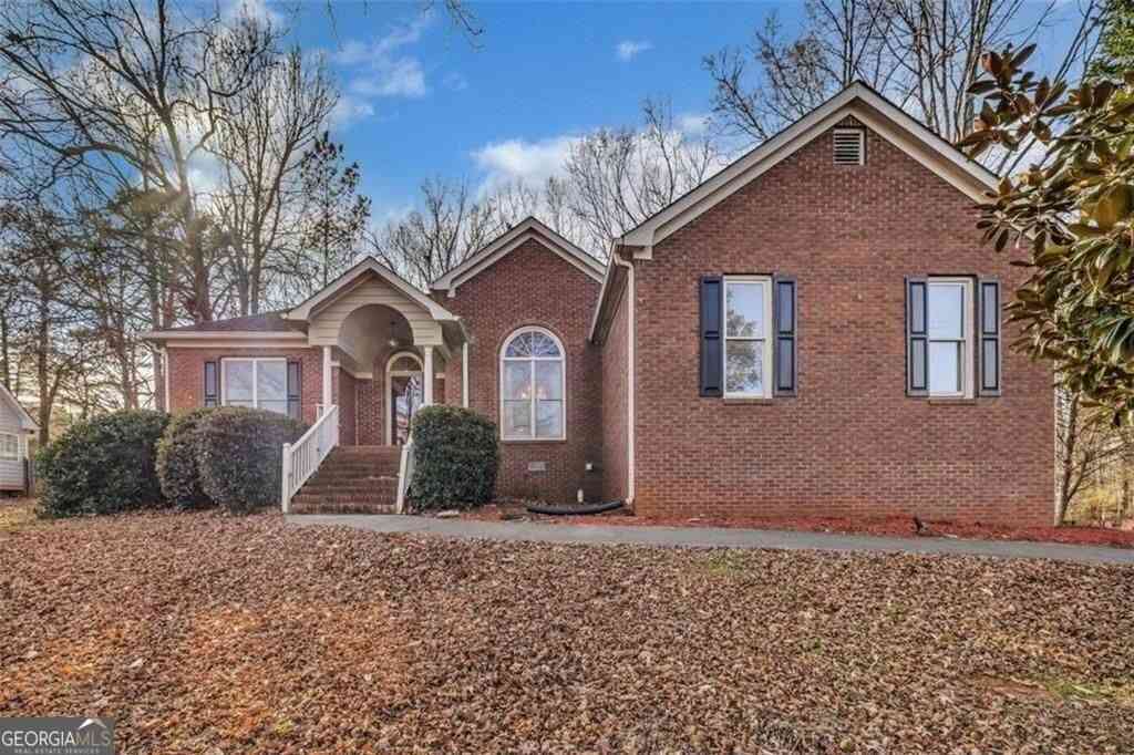 Homes For Sale - 111 Overlook Heights Way<br/> Stockbridge, GA 30281