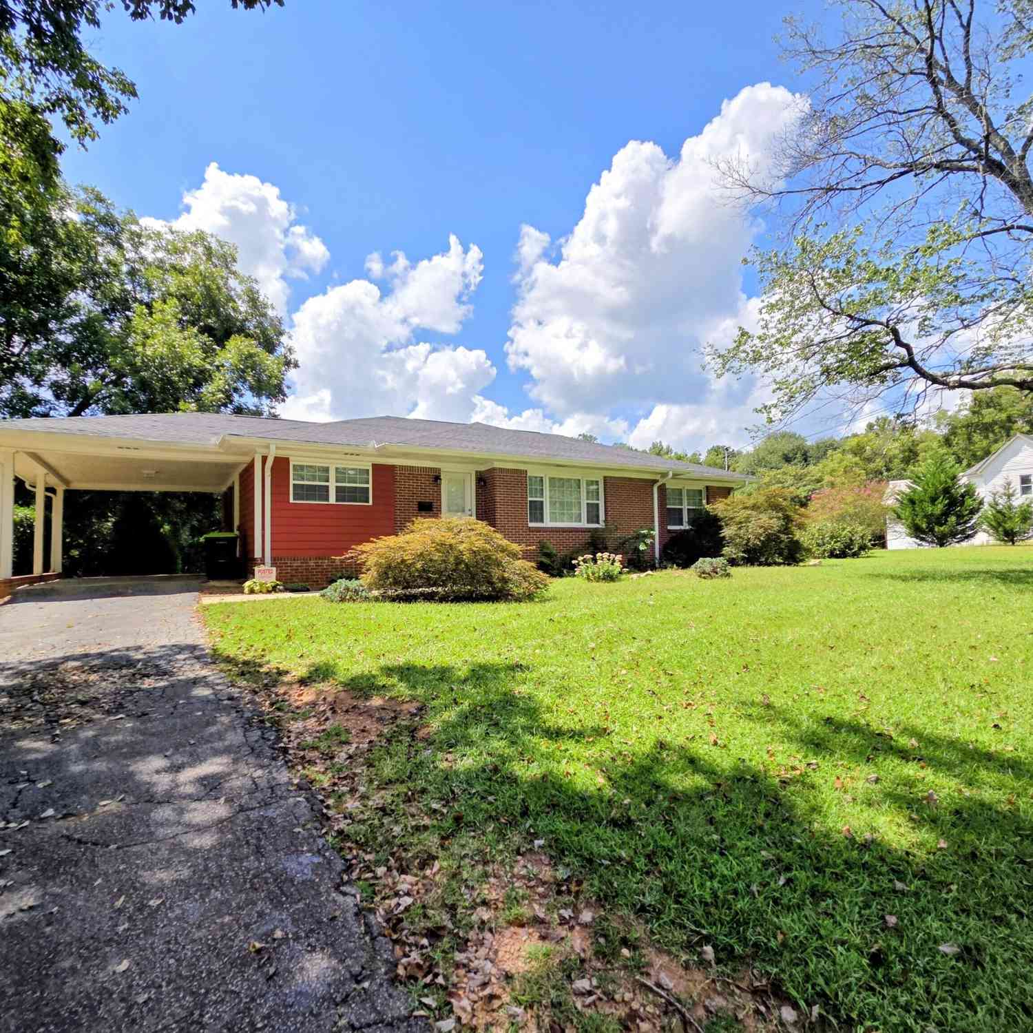 Homes For Sale - 219 E Johnson Street<br/> Temple, GA 30179