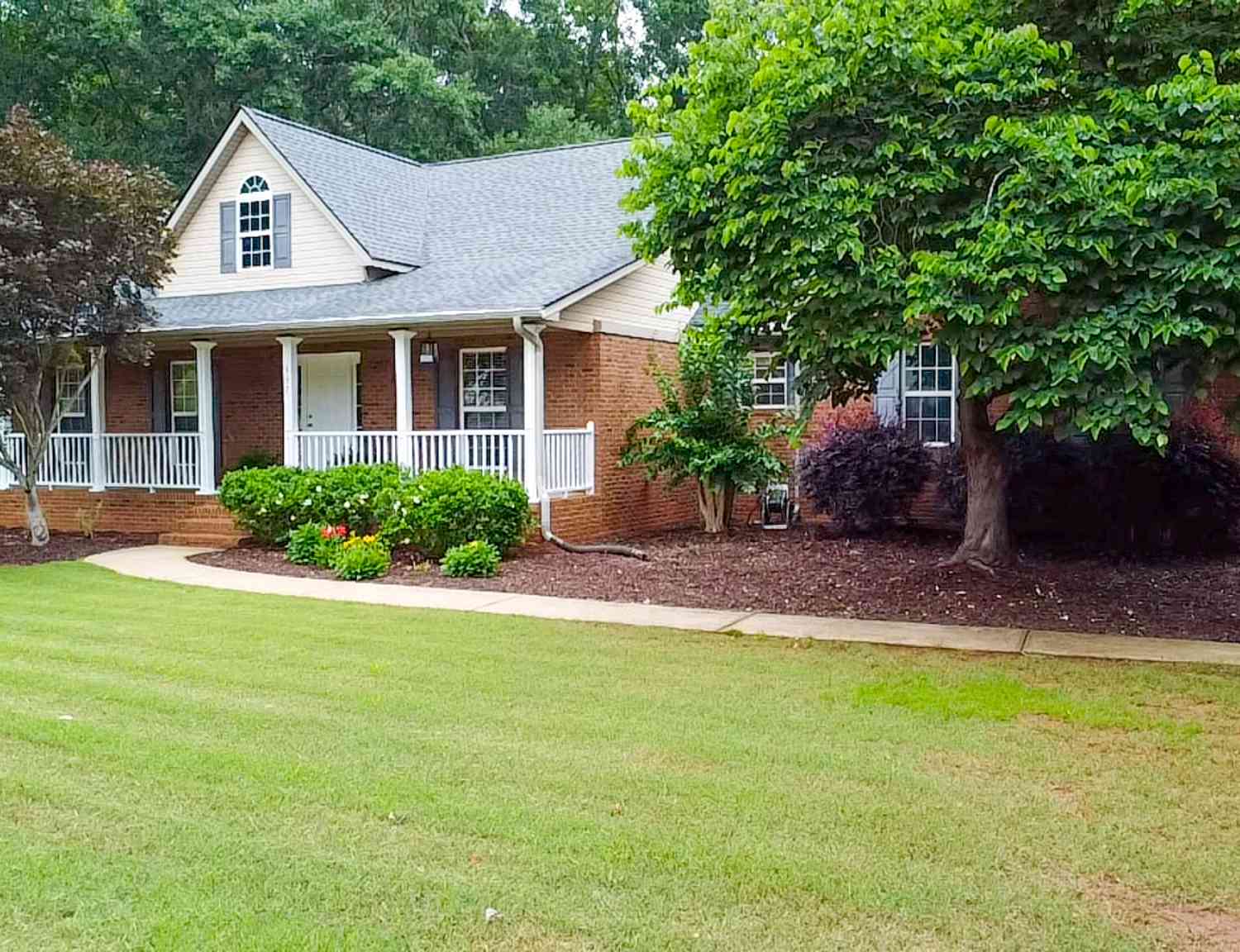 Homes For Sale - 337 Mckibben Drive<br/> Locust Grove, GA 30248
