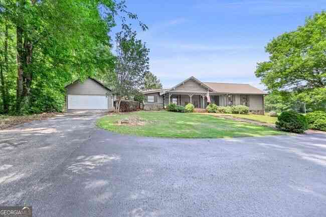 Homes For Sale - 120 Jandale Drive<br/> Troup County, Lagrange, GA 30241