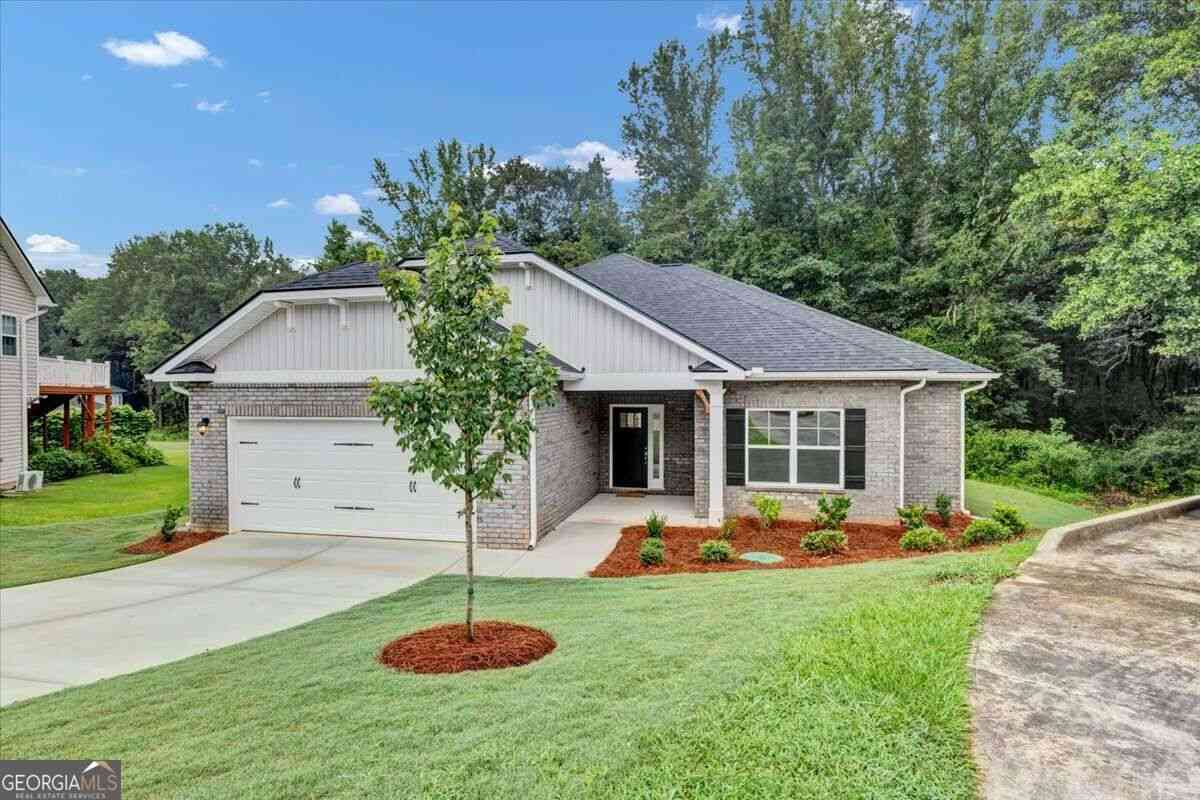 Homes For Sale - 216 Rhett Drive #LOT 12<br/> Bowdon, GA 30108