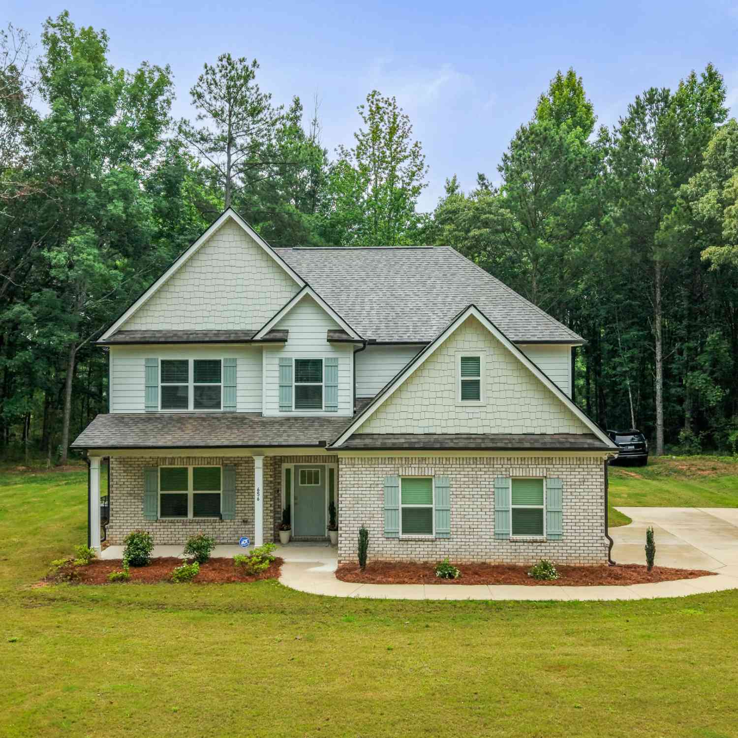 Homes For Sale - 656 East Lake Road<br/> Henry County, McDonough, GA 30252