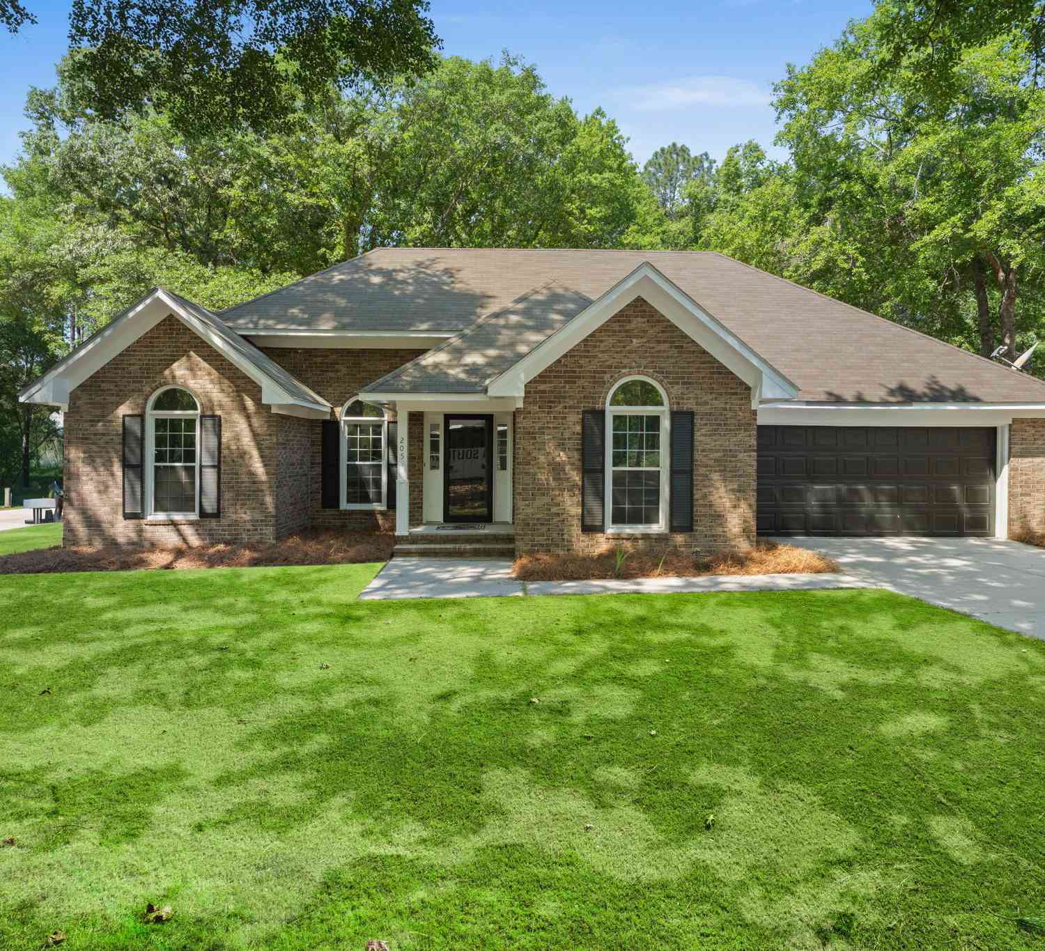 Homes For Sale - 205 Mossberg Circle<br/> Statesboro, GA 30461