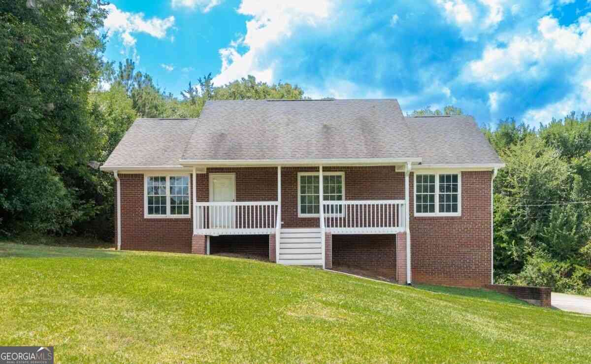 Homes For Sale - 12 Adams Way NW<br/> Adairsville, GA 30103