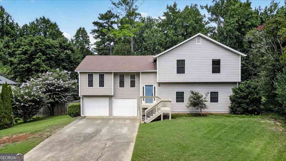 Homes For Sale - 260 Park Avenue<br/> Woodstock, GA 30188