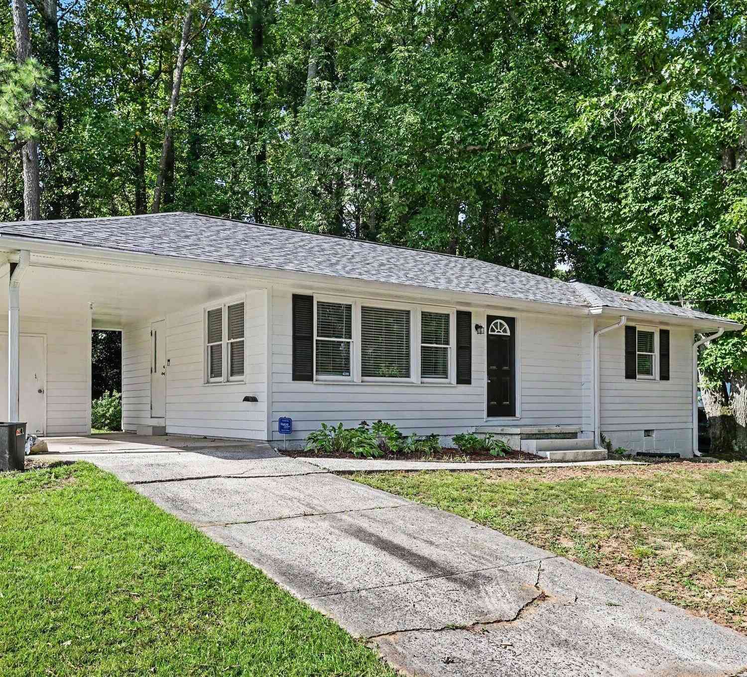 Homes For Sale - 1288 Dot Street<br/> Marietta, GA 30062