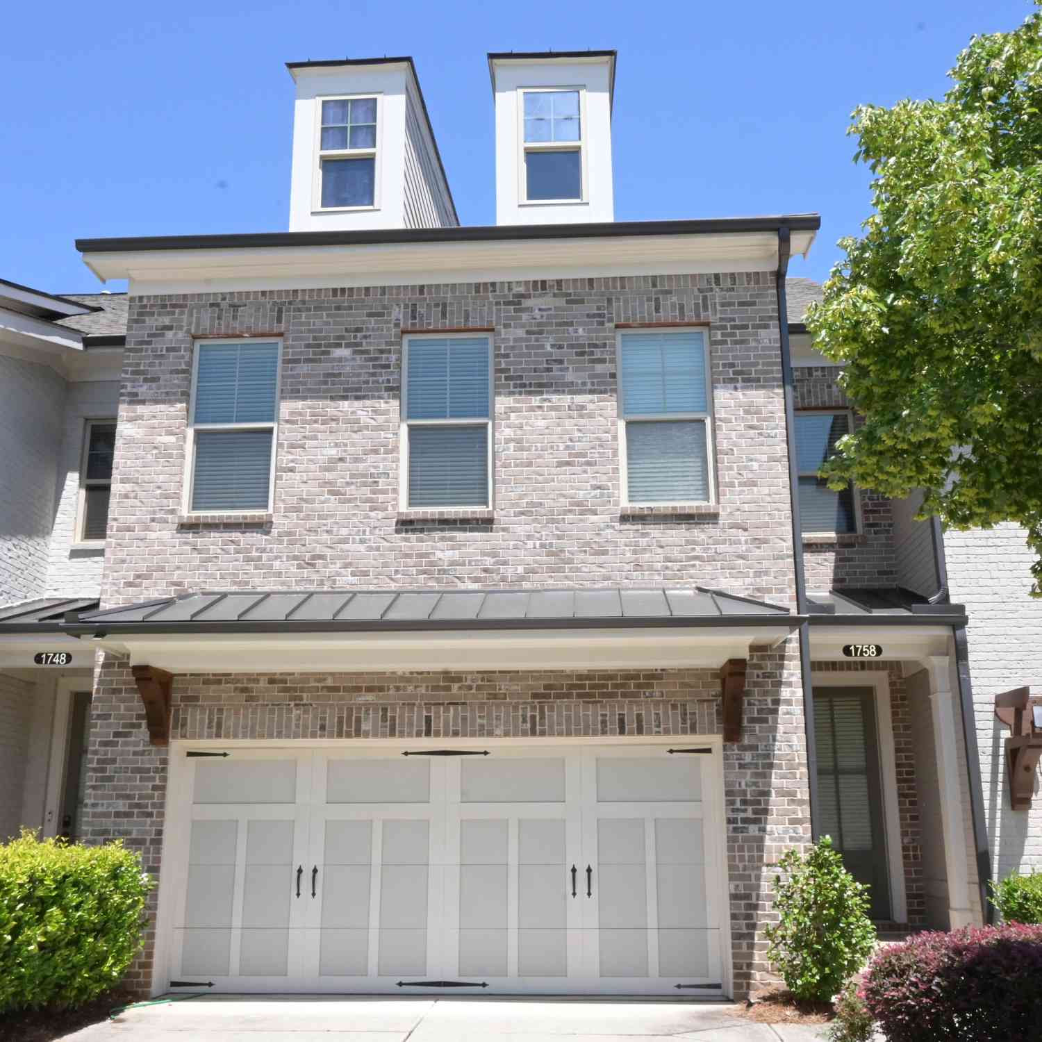 Townhouse For Sale - 1758 Glenview Park Circle NE<br/> Gwinnett County, Duluth, GA 30097