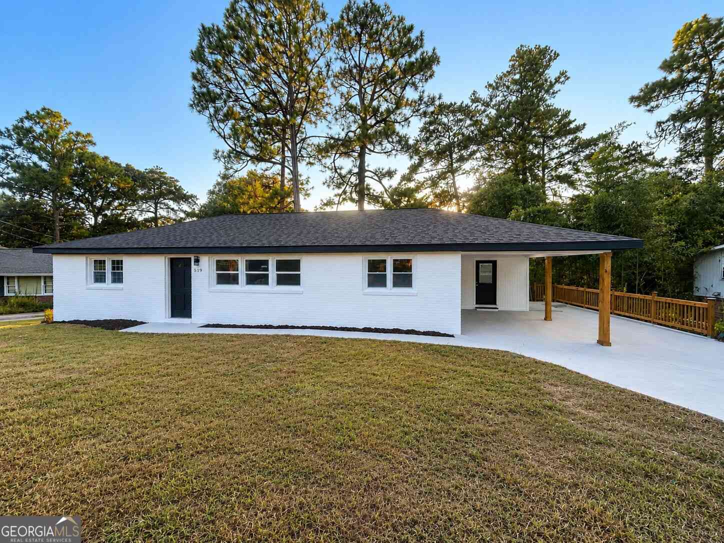Homes For Sale - 519 N Briarcliff Road<br/> Warner Robins, GA 31088
