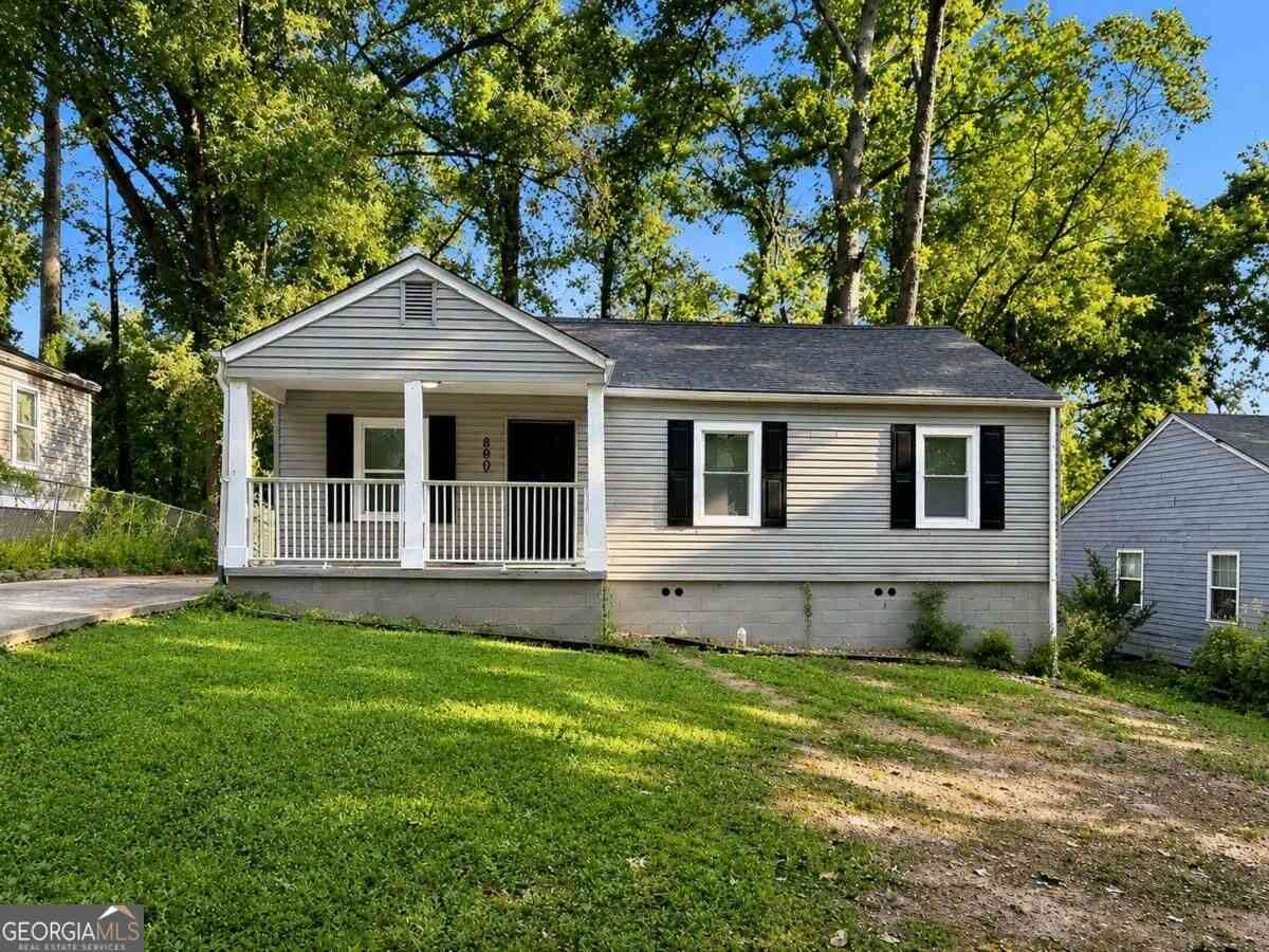 Homes For Sale - 890 Mcwilliams Road SE<br/> Atlanta, GA 30315