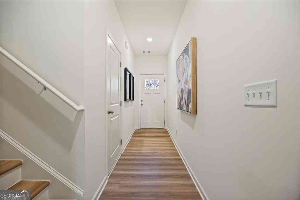 Townhouse For Sale - 1510 Aralynn Court #30<br/> Conyers, GA 30013