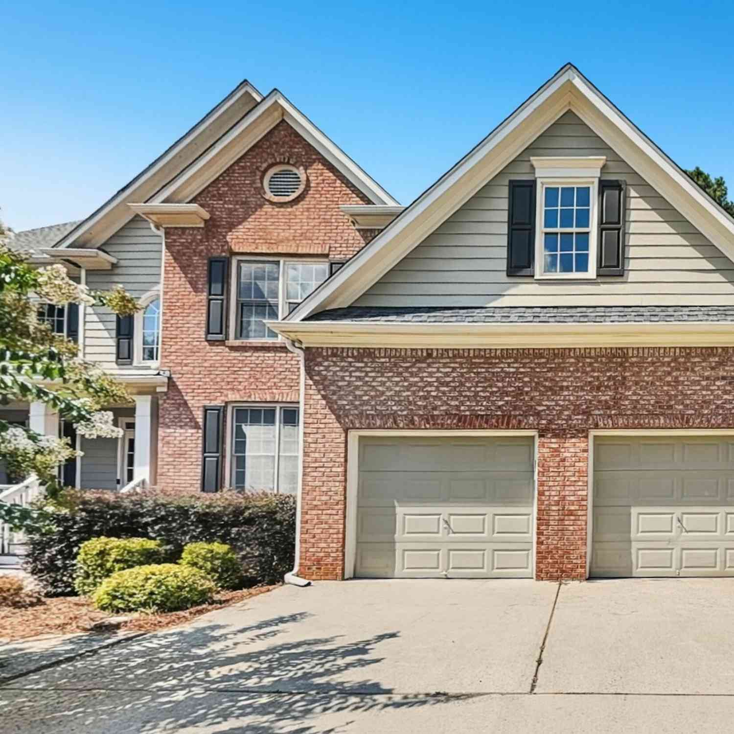 Homes For Sale - 91 Paddington Place<br/> Acworth, GA 30101