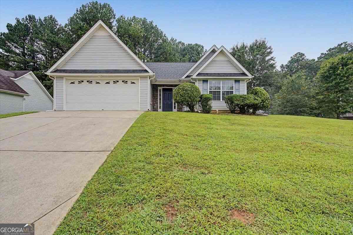 Homes For Sale - 211 W Bridge Drive<br/> Dallas, GA 30157