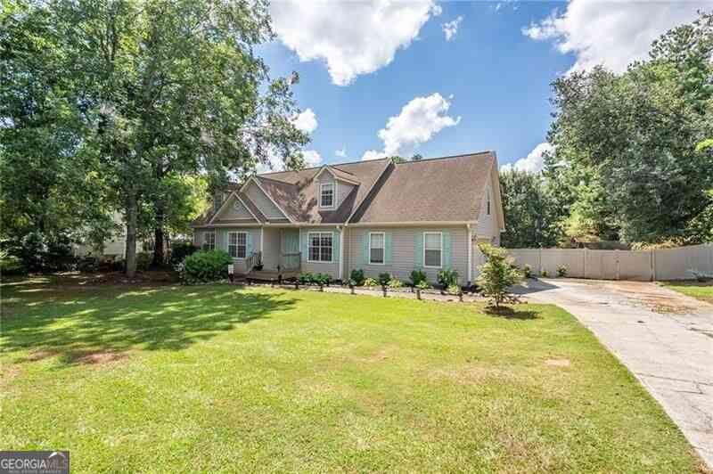 Homes For Sale - 101 Mccullough Road<br/> Stockbridge, GA 30281