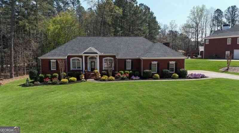 Homes For Sale - 3260 Rays Creek Drive NW<br/> Acworth, GA 30101