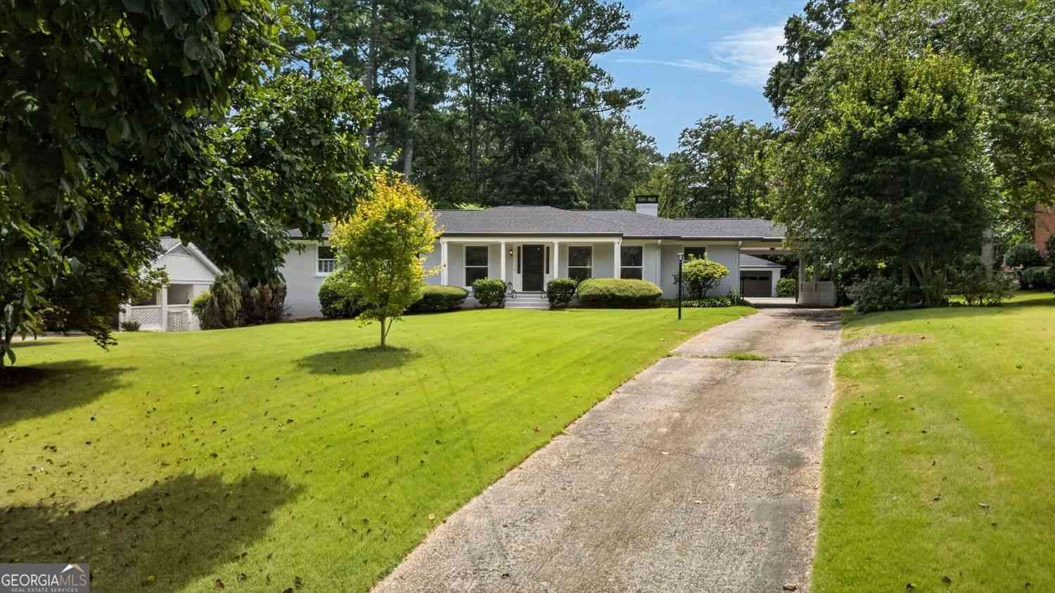 Homes For Sale - 3199 Wynn Drive<br/> Dekalb County, Avondale Estates, GA 30002