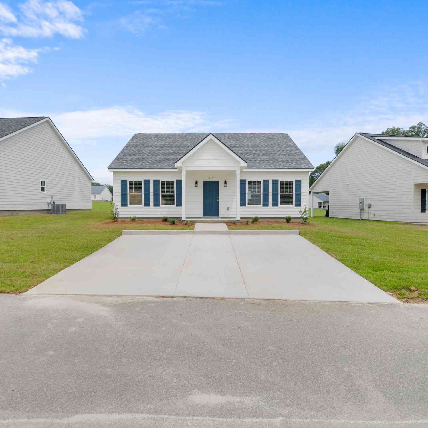 Homes For Sale - 119 Avalon Trace #LOT 10<br/> Statesboro, GA 30458