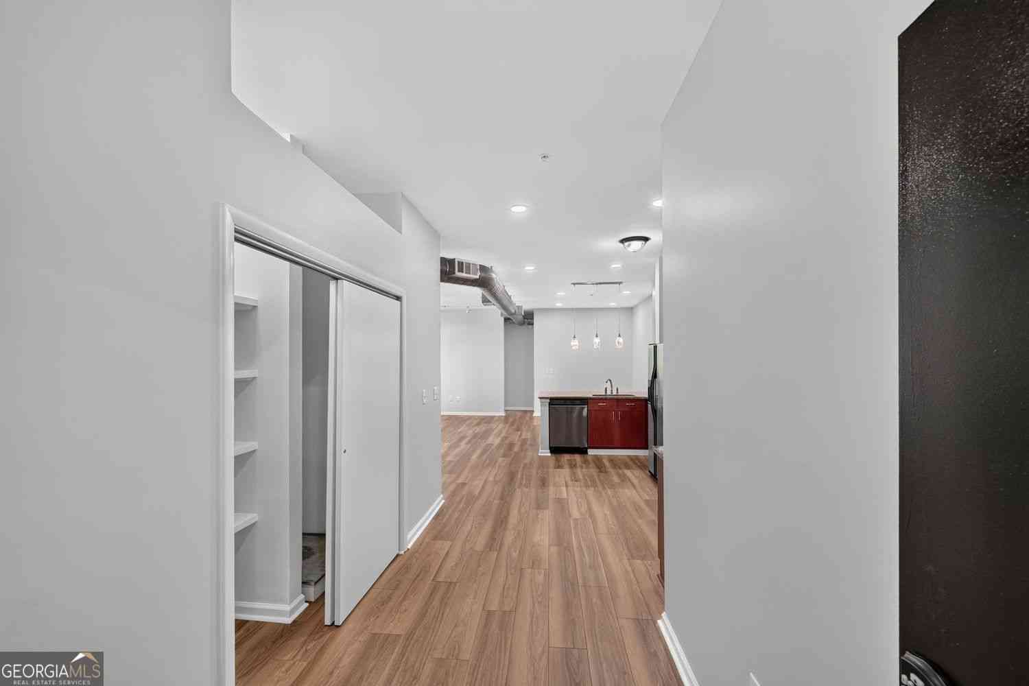 Condo For Sale - 5300 Peachtree Road #1111<br/> Dekalb County, Chamblee, GA 30341