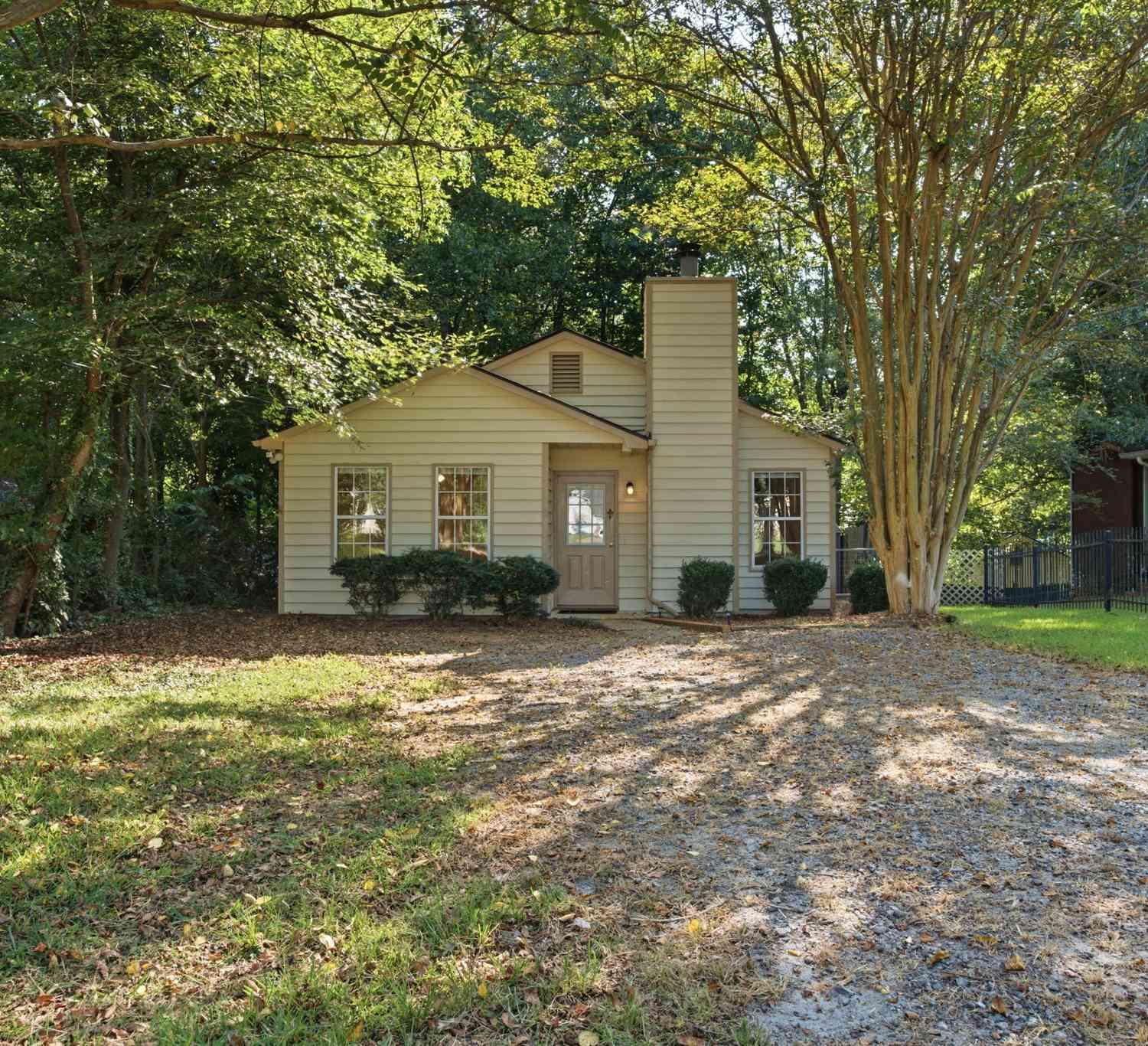 Homes For Sale - 2665 Pilgrim Mill Road<br/> Cumming, GA 30041